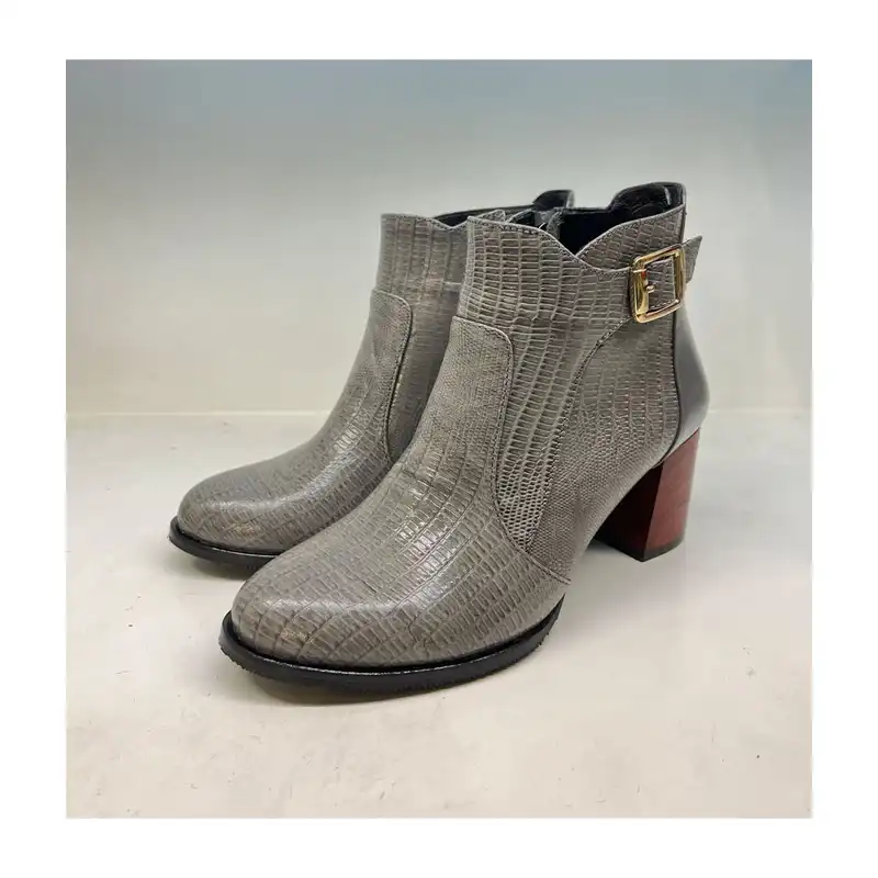 نیم بوت زنانه سرزمین چرم مدل کد 145305