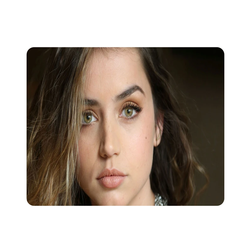 ماوس پد اطلس آبی طرح  بازیگر آنا د آرماس  مدل T6298
