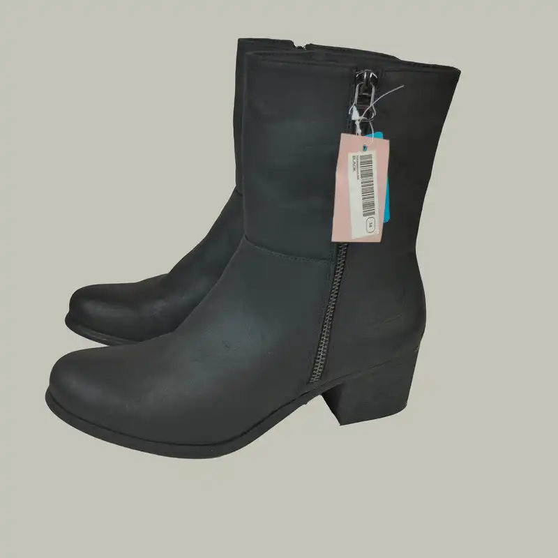 نیم بوت زنانه گرندز بولواردز مدل چرمی