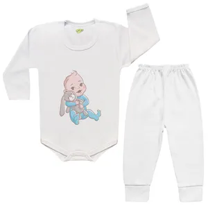 ست بادی و شلوار نوزادی کارانس مدل BST-3202