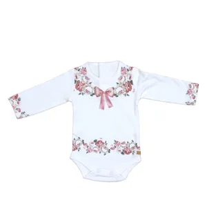 بادی آستین بلند نوزادی برگ سبز مدل پاپیون گلدار