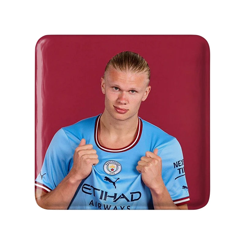 پیکسل خندالو طرح ارلینگ هالند (Erling Haaland) مدل مربعی کد 36361