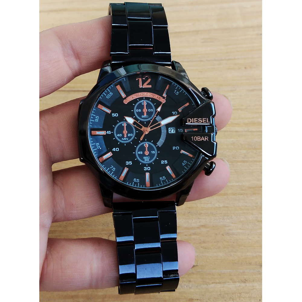 ساعت مچی عقربه‌ای مردانه مدل بند فلزی شاخدار