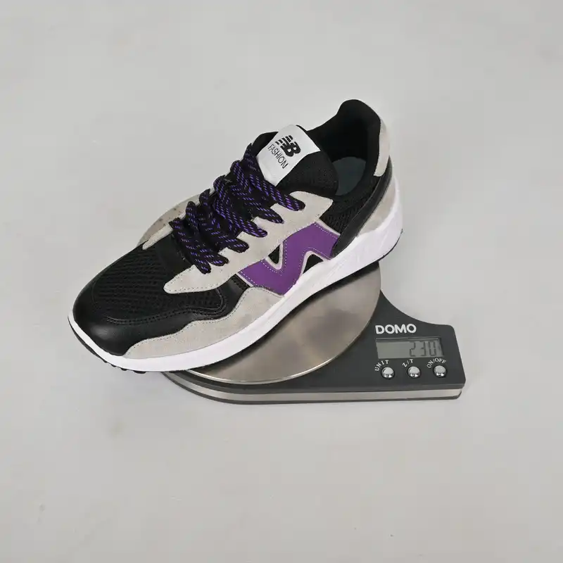 کفش پیاده روی مدل 428MB