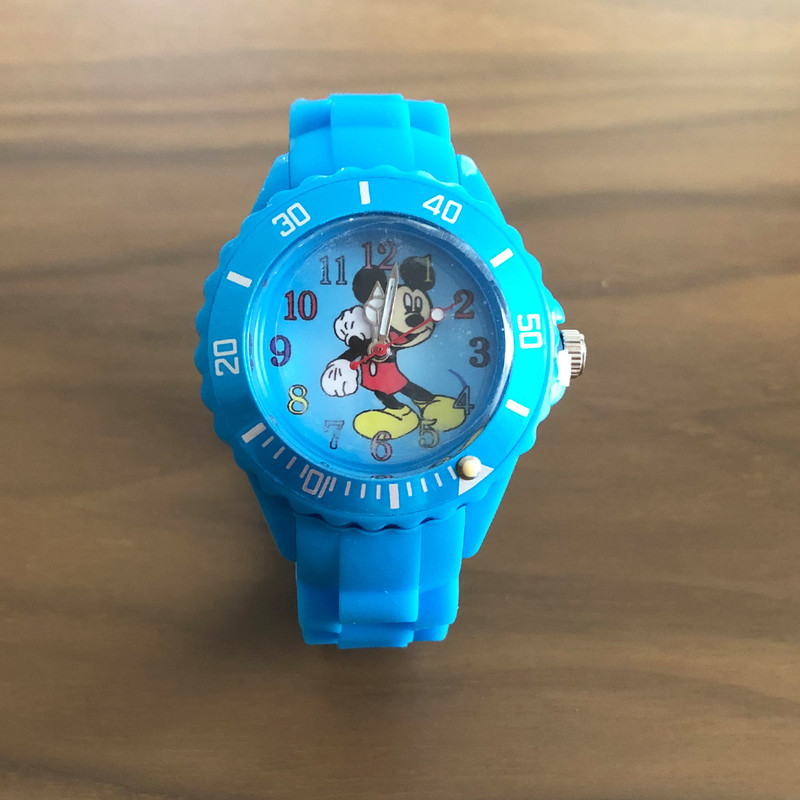 ساعت مچی عقربه ای بچگانه طرح میکی موس کد SH-702