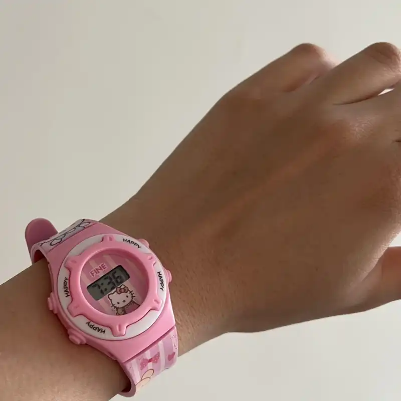 ساعت مچی عقربه ای بچگانه مدل بند سیلیکونی طرح هلو کیتی hello kitty