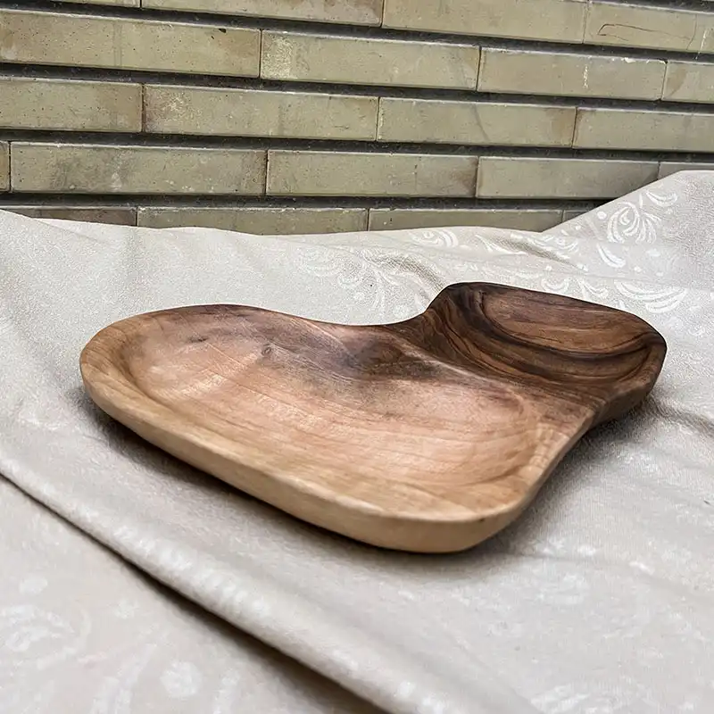 ظرف سرو چوبی مدل قلبی 1024