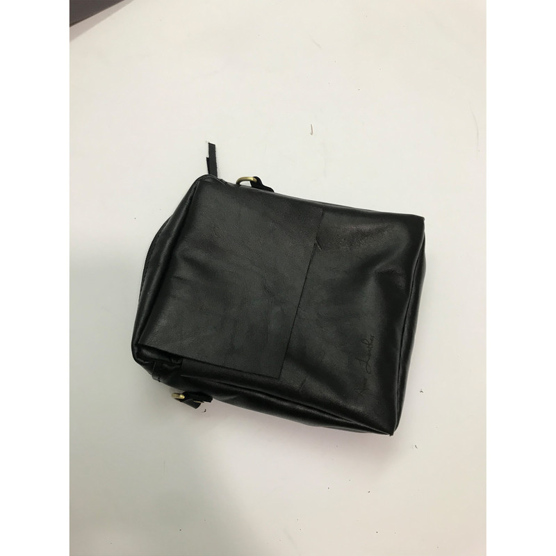 کیف رودوشی انارلدر مدل لئو مینور