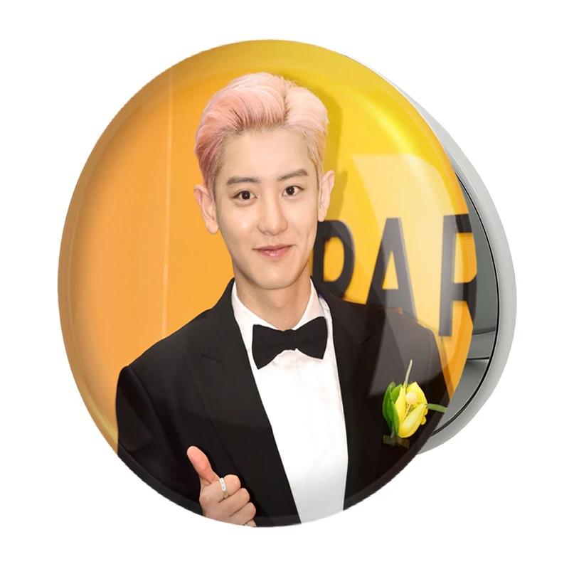 آینه جیبی خندالو طرح پارک چانیول گروه اکسو EXO مدل تاشو کد 13332 