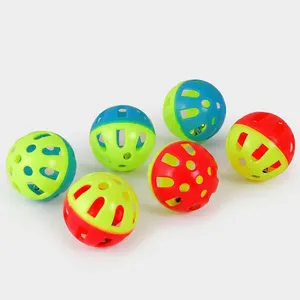 اسباب بازی گربه و سگ توپ زنگوله دار مدل Plastic Bell Balls بسته 6 عددی