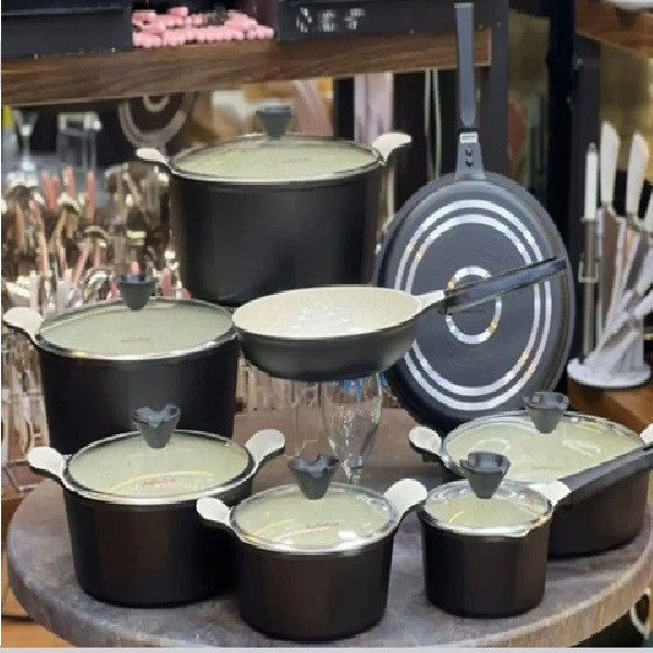 سرویس پخت و پز 17 پارچه بالنتینی مدل اسکار