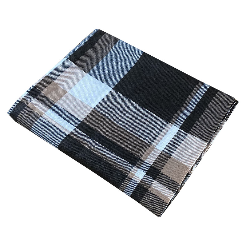 پتو مسافرتی کد 149 سایز 185x145 سانتی متر