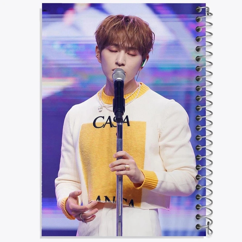 دفتر ژورنال نویسی 50 برگ خندالو مدل نقطه ای طرح اونیو گروه شاینی Shinee کد 21312