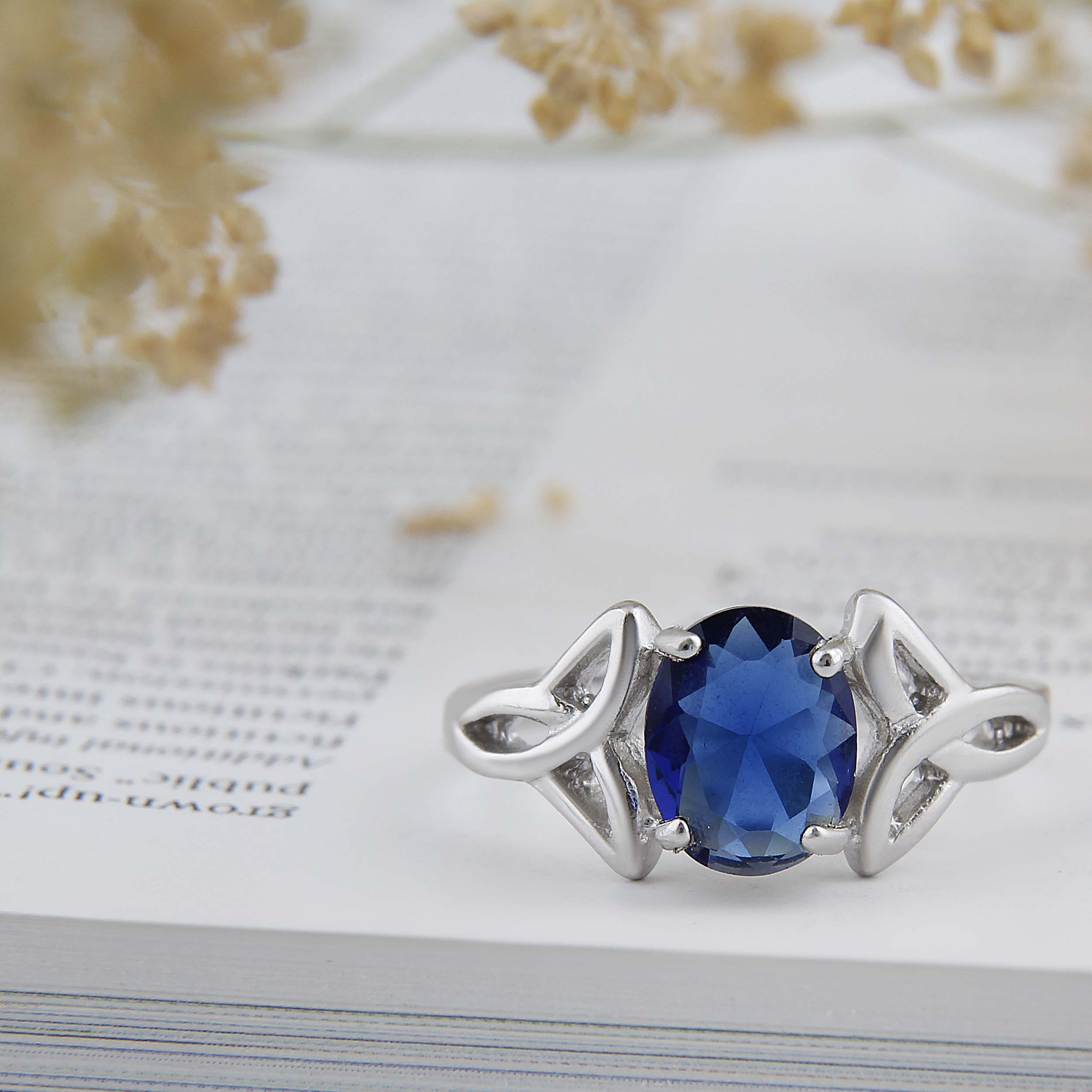 انگشتر نقره زنانه بازرگانی میلادی مدل سنگ کوارتز نگین برلیان بدون ریزش آبکاری رادیوم کد AWR_1573 انگشتر نقره زنانه بازرگانی میلادی مدل سنگ کوارتز نگین برلیان بدون ریزش آبکاری رادیوم کد AWR_1573