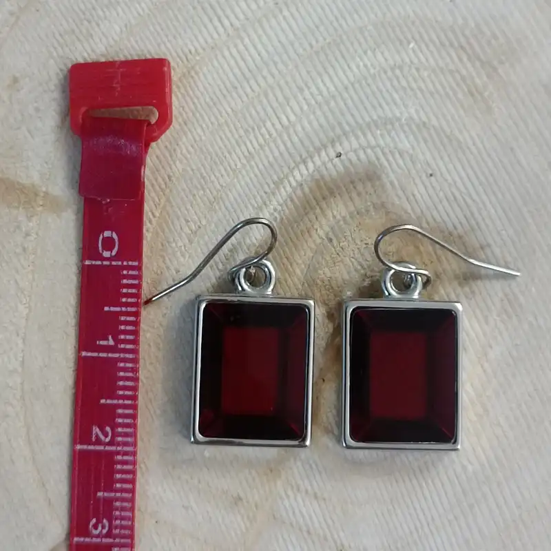 گوشواره زنانه مدل هندی نگین دار