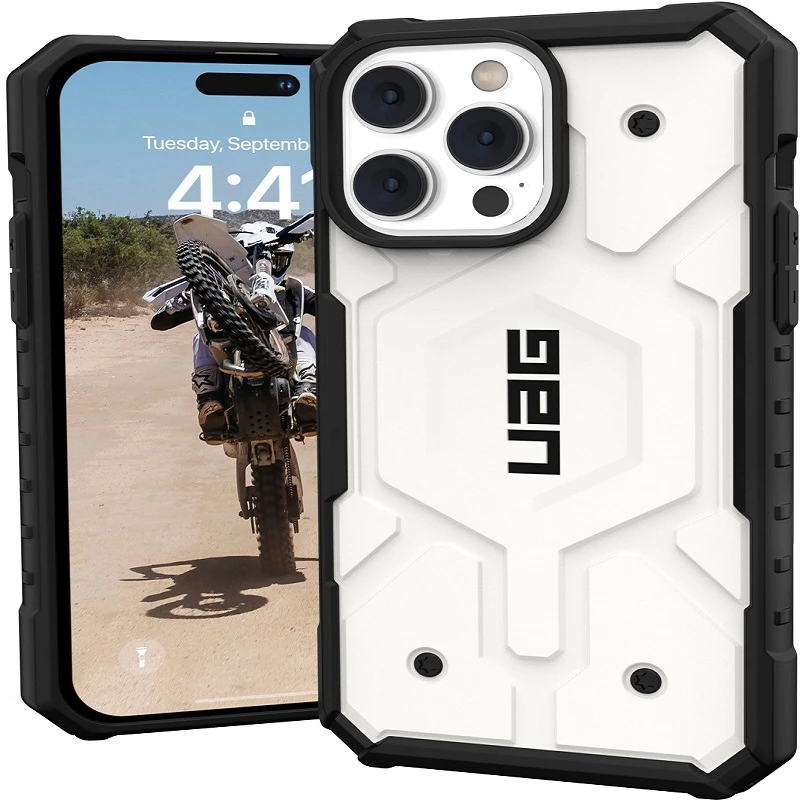 کاور یو ای جی مدل pathfinder مناسب برای گوشی موبایل اپل iphone 13