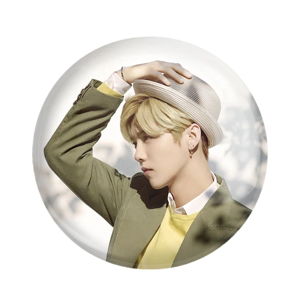 مگنت خندالو مدل لوهان گروه اکسو EXO کد 13537