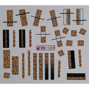 برچسب لنز ناخن کد L79