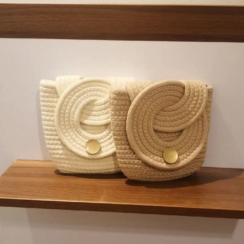 کیف رودوشی زنانه مدل کنفی