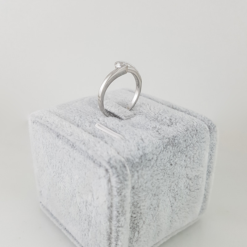 انگشتر زنانه ژوپینگ مدل 1504