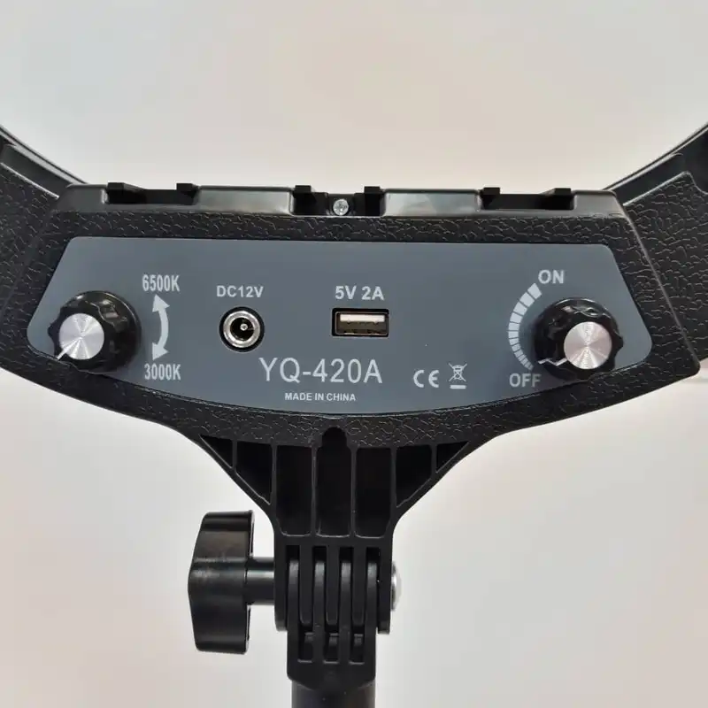 رینگ لایت مدل YQ-420