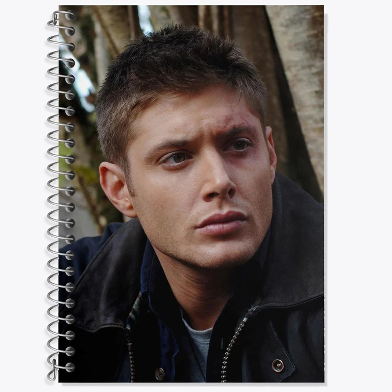 دفتر زبان 50 برگ خندالو مدل سه خط طرح دین وینچستر سریال سوپرنچرال Supernatural کد 24518