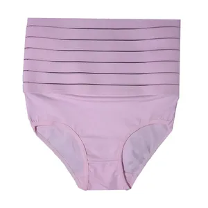 شورت گنی زنانه مدل کش پهن