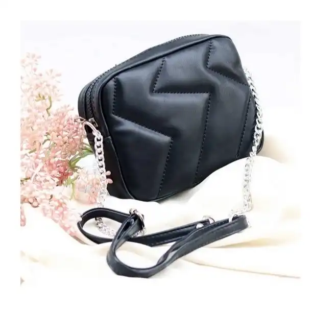 کیف رودوشی زنانه مدل زنجیری