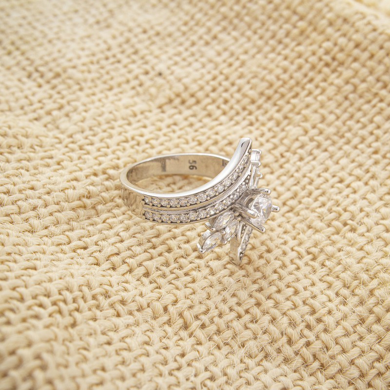 انگشتر نقره زنانه مدل AVN_R096