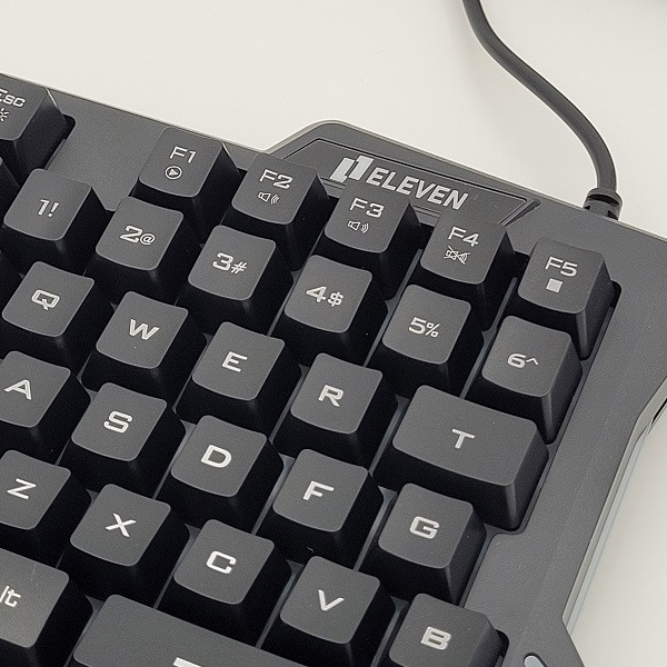 کیبورد گیمینگ ایلون مدل GK104، سوییچ ممبران، Tenkeyless، نورپردازی LED RGB