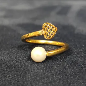  انگشتر طلا 18 عیار زنانه قیراط طرح قلب کد GH1512