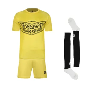 ست 3 تکه لباس ورزشی مردانه مکرون مدل شیراز زرد