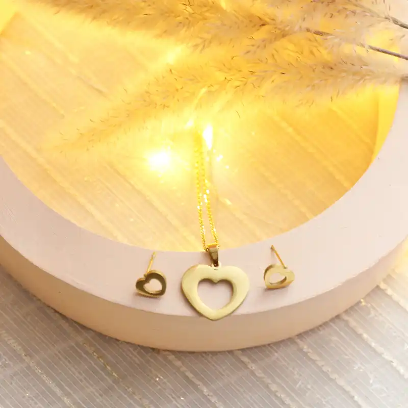 نیم ست زنانه مدل قلب کد 01