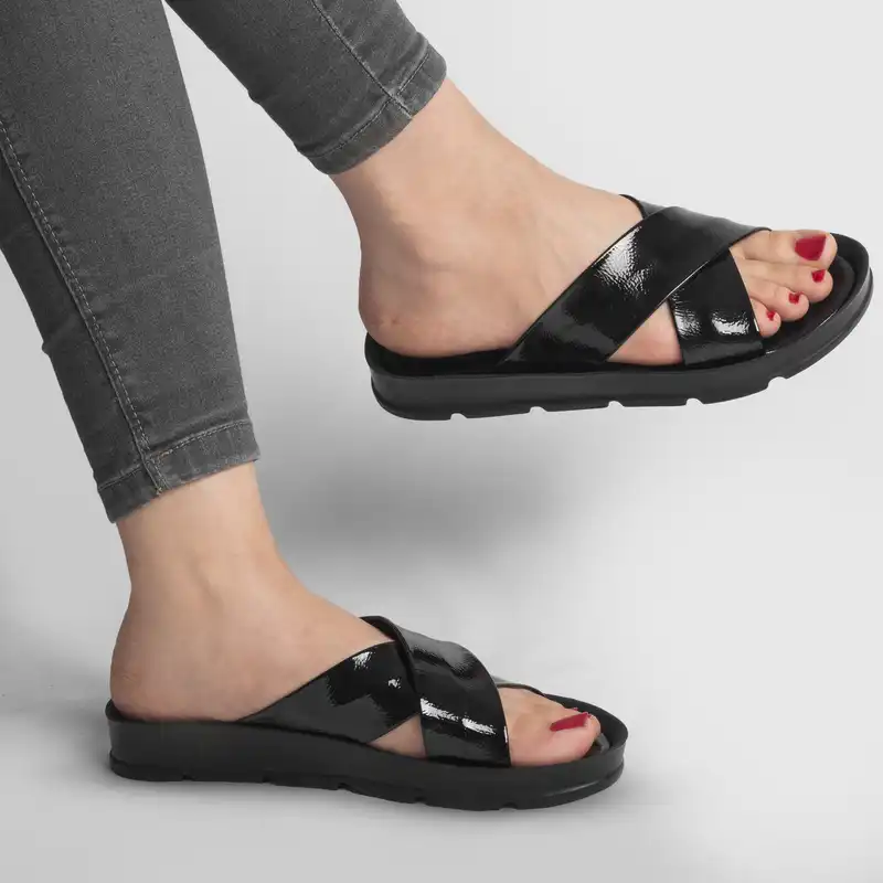 دمپایی زنانه فرنیک مدل سایه چروک کد2020