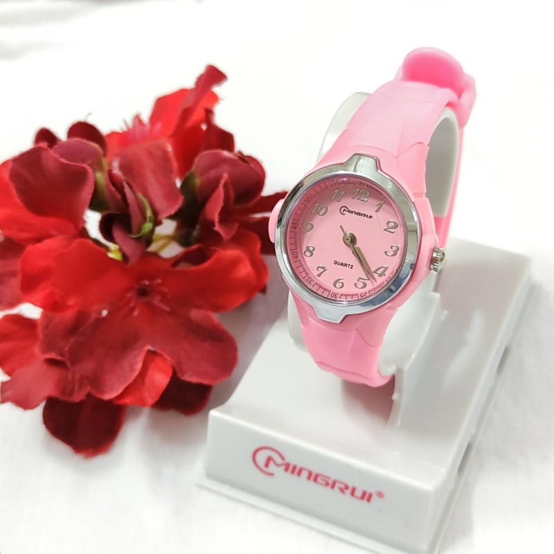 ساعت مچی عقربه ای بچگانه مینگ روی مدل Mi8