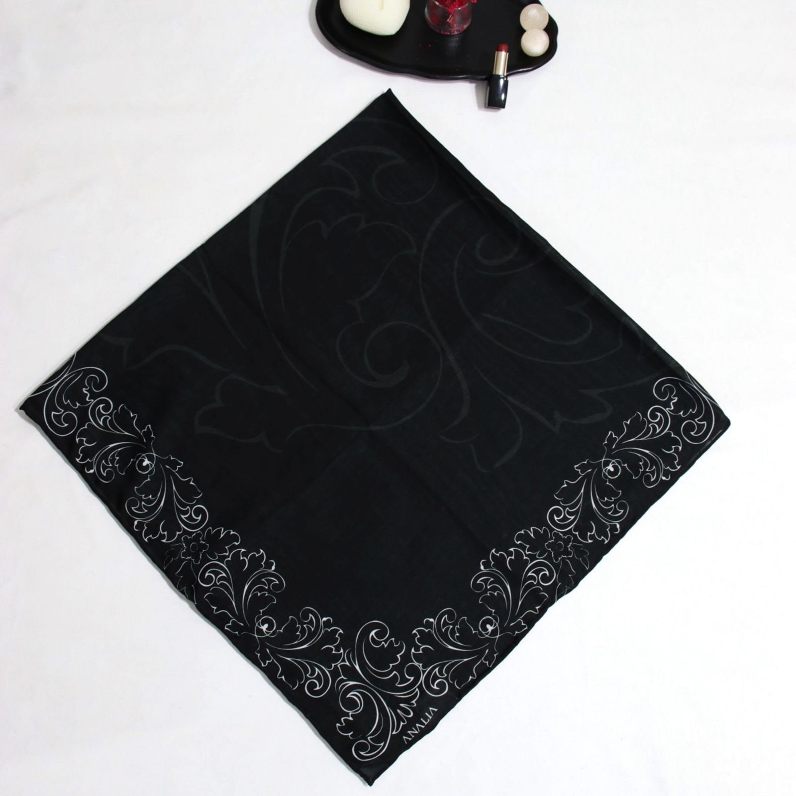 روسری زنانه مدل نخی خنک حاشیه دار ساده کد 7010 -  - 5