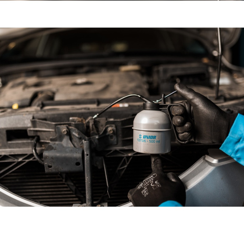 روغن دان یونیور مدل 1375/6 ظرفیت 500 میلی لیتر