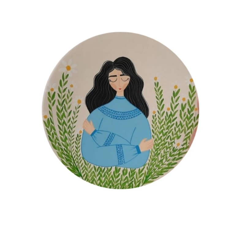 بشقاب دیوارکوب سفالی طرح دختر کد d3