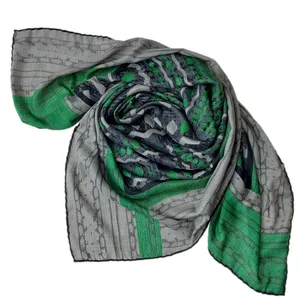 روسری زنانه مدل نخی هندسی