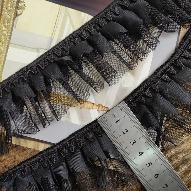 نوار یراق مدل پلیسه A_1 طول 1 متر