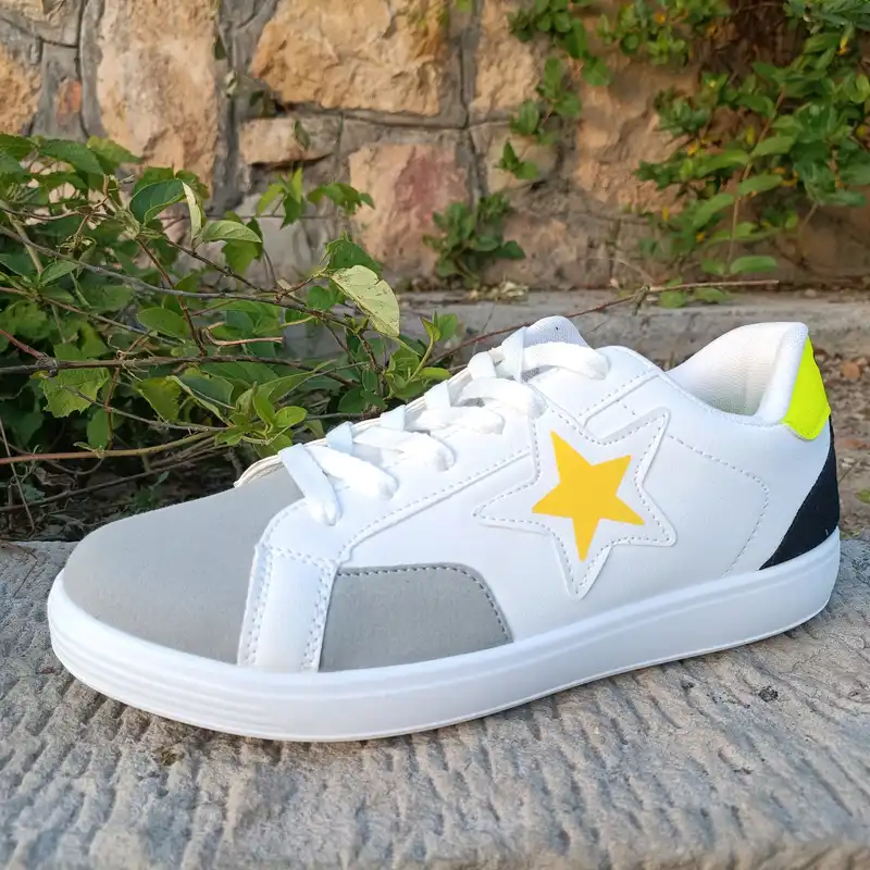 کفش روزمره زنانه مدل طبی کد p.t رنگ سفید