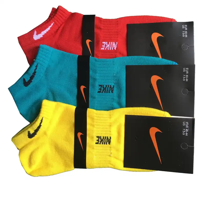 جوراب ورزشی مردانه مدل مچی کشی کد NK-3CL01  مجموعه 3 عددی