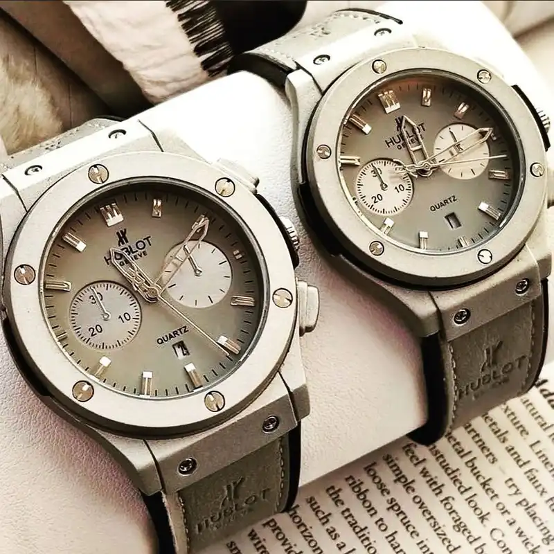 ست ساعت مچی عقربه ای زنانه و مردانه  مدل تک موتور ساده