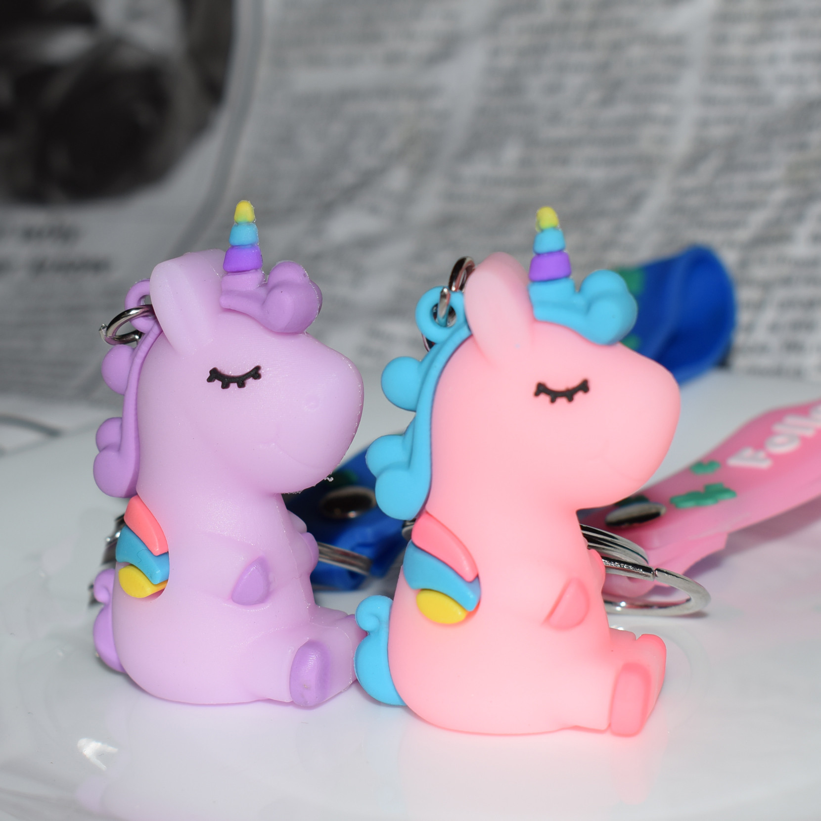 جاکلیدی دخترانه مدل یونیکورن کد TAN400-10 به همراه کاور کلید جاکلیدی دخترانه مدل یونیکورن کد TAN400-10 به همراه کاور کلید