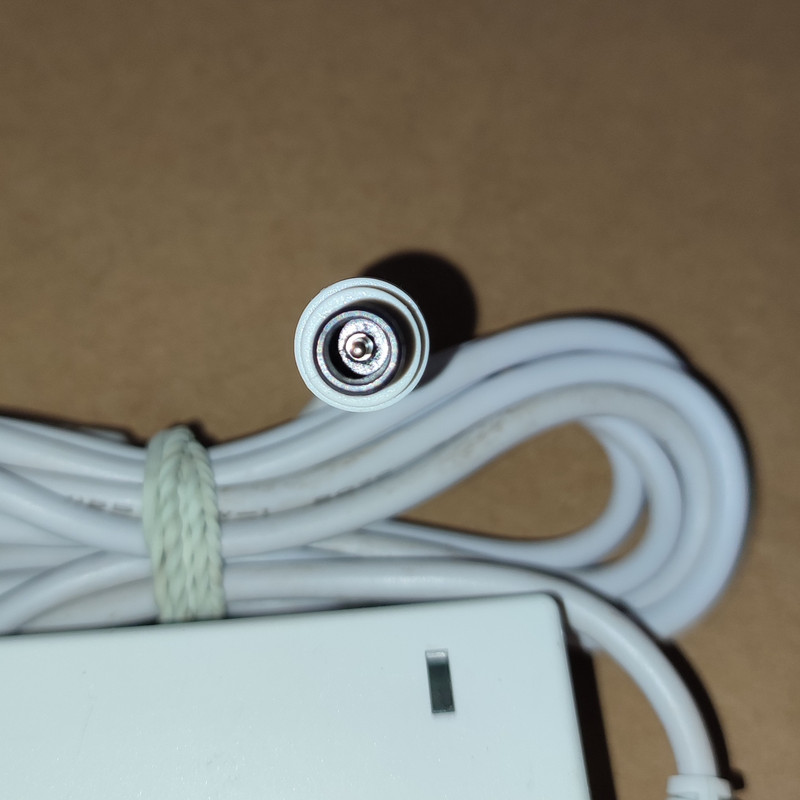 آداپتور 12 ولت 3 آمپر سامسونگ کد sam1203