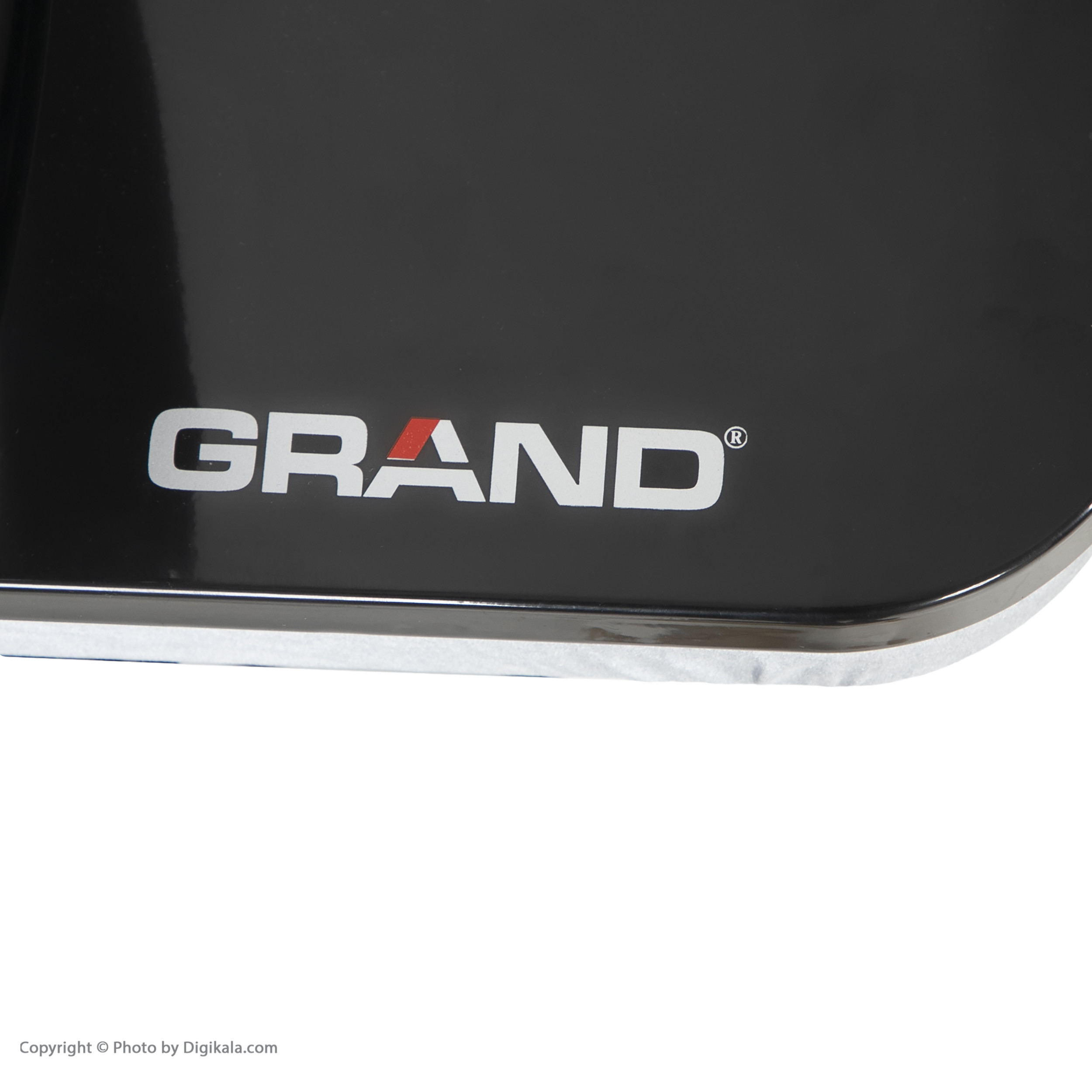 اتو پرسی گرند مدل GR-7700 اتو پرسی گرند مدل GR-7700