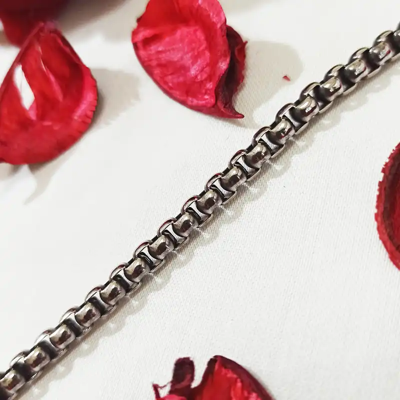 دستبند سلین کالا مدل سیاه قلم کد ce-As10