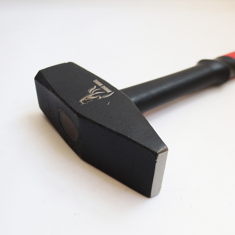 چکش مدل هورس کد YPAT-MOHANDESI-2000GR وزن 2370 گرم چکش مدل هورس کد YPAT-MOHANDESI-2000GR وزن 2370 گرم