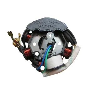 دستگاه برق موتور سیکلت گرمسار مدل سی جی کد D-A03A01A004 مناسب برای هوندا 125 سوکت بزرگ
