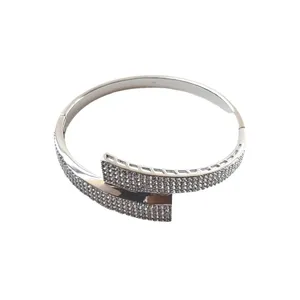 دستبند زنانه ژوپینگ مدل 1450